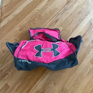 Pink under armour sports duffle bag